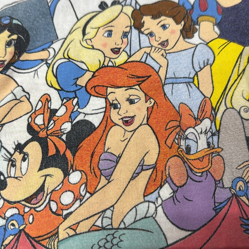 Disney Princess White T-Shirt S - Picture 11 of 17